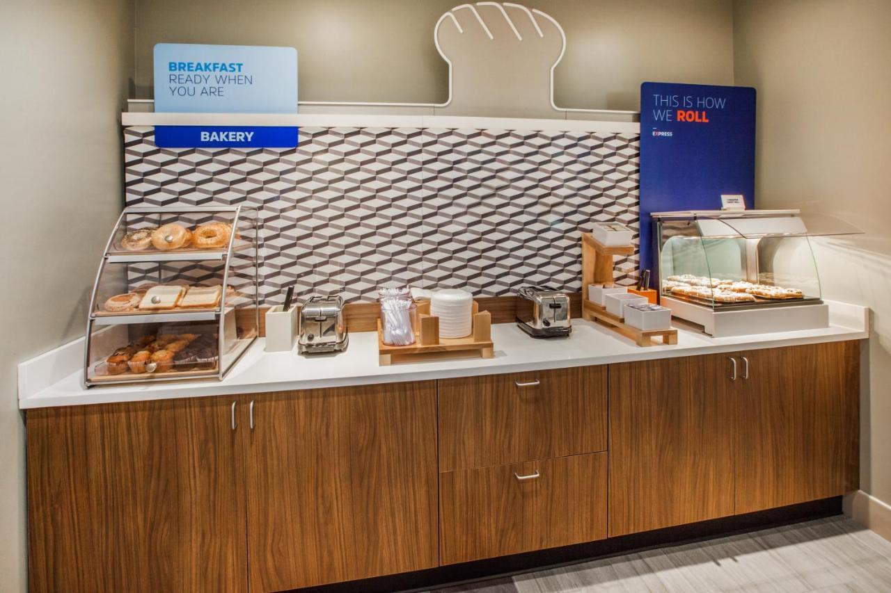 Holiday Inn Express & Suites - Dawsonville By Ihg Buitenkant foto